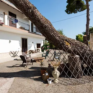 3* Couette-café Pia